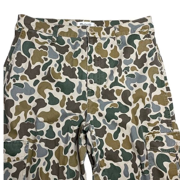 Madewell High Rise Cargo Camo Pants - Picture 7 of 10